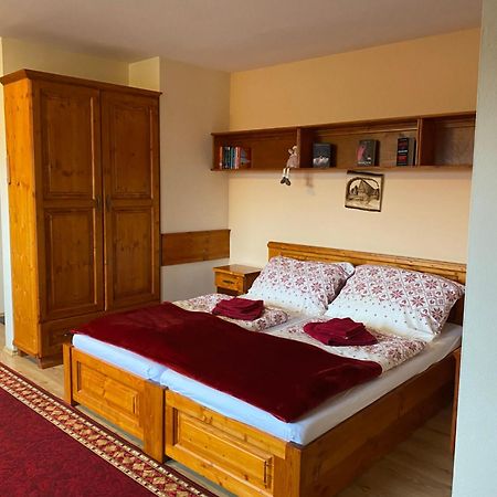 Apartman Dorian Bešeňová Zewnętrze zdjęcie